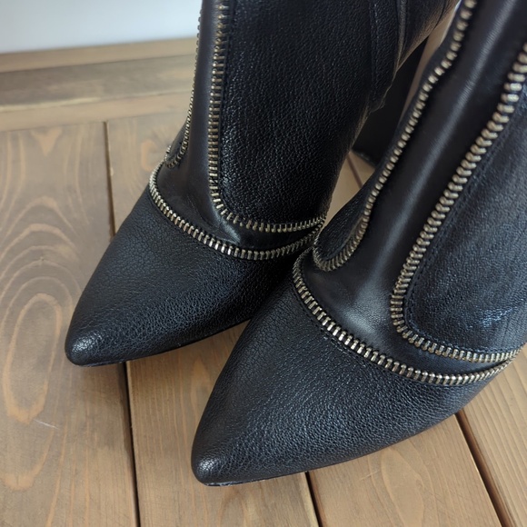 Rebecca Minkoff Black Leather Zipper Ankle Boots - Picture 6 of 14